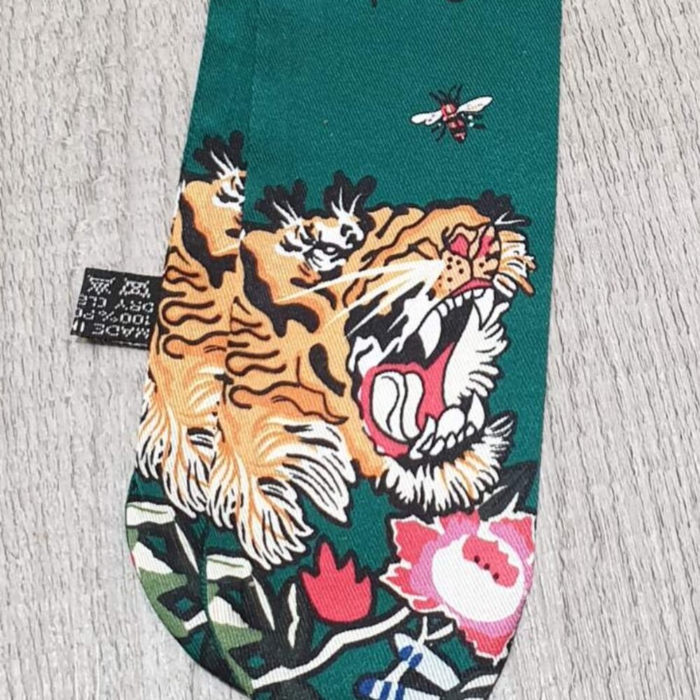 Skinny Scarf Tiger Leopard Fashion Women Wrap Hand Bag Luxe Accessory Hair Tie